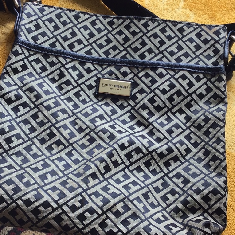 Tommy bag cross body